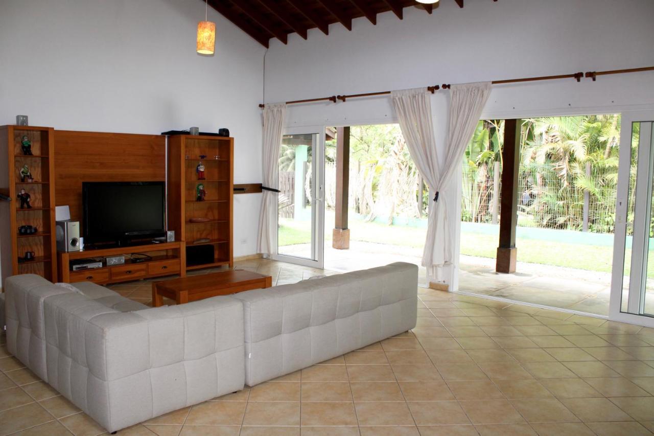 Praia De Itamambuca- Casa Charmosa E Iluminada อูบาตูบา ภายนอก รูปภาพ